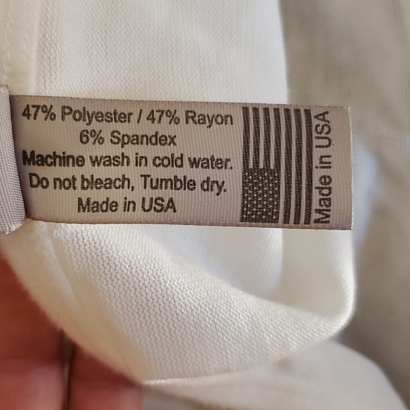 New Go Couture Printed Asymmetrical Hem Dolman Sweater. - Picture 15 of 15